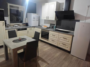 Work and Stay Plettenberg für 5 Personen 2 Schlafzimmer große Wohnküche, Bad und Balkon